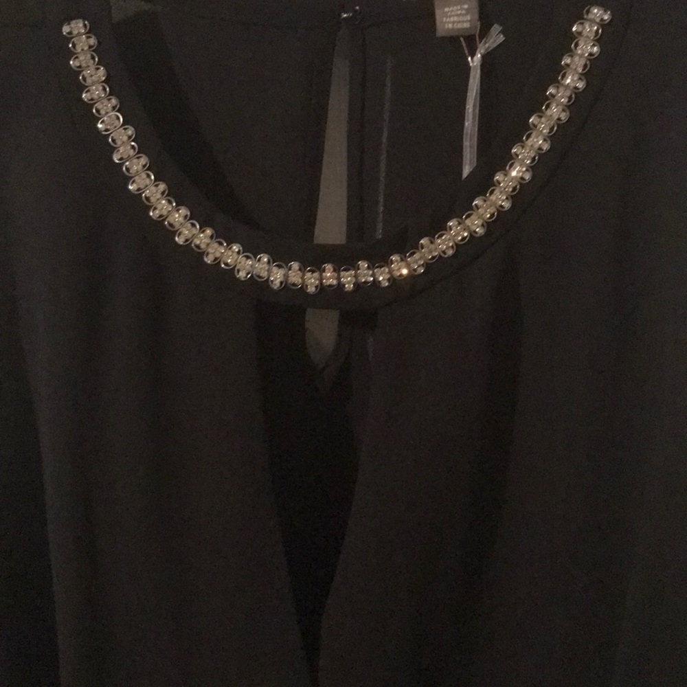 NWT Chelsea28 black top size M - Picture 2 of 5